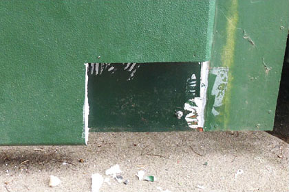 防護マットラテリアPU(野球場ユニット式)部分補修例2